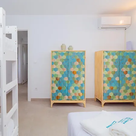 Cubo's Casa Pineda * Malaga