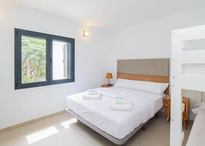 Cubo's Casa Pineda マラガ